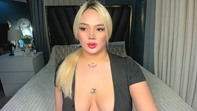 KylieSonique online show from 10, 10, 2025