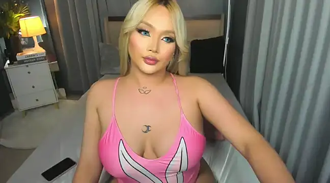 KylieSonique online show from 7, 3, 2025