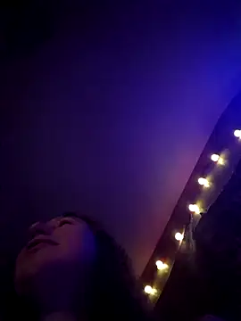 Seductivefoxyxh online show from 9, 9, 2025