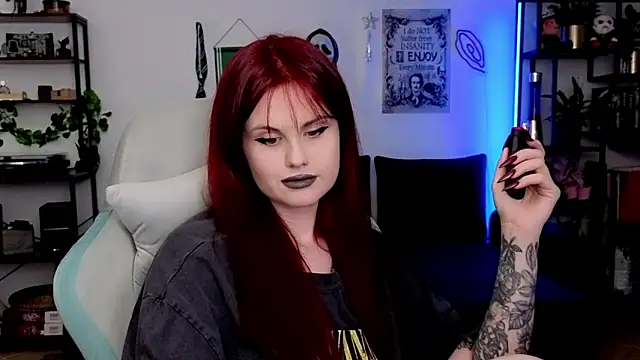 Snapshot of Della_Ideal chatting on 17, 6, 2026 Della Ideal online show from 17, 6, 2026