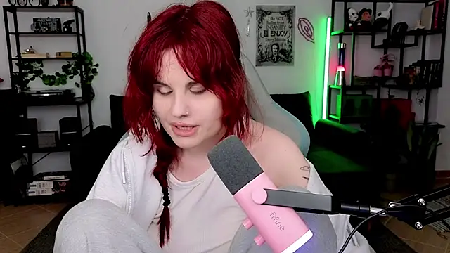 Della Ideal online show from 29, 4, 2026