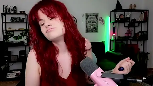 Della Ideal online show from 28, 4, 2026