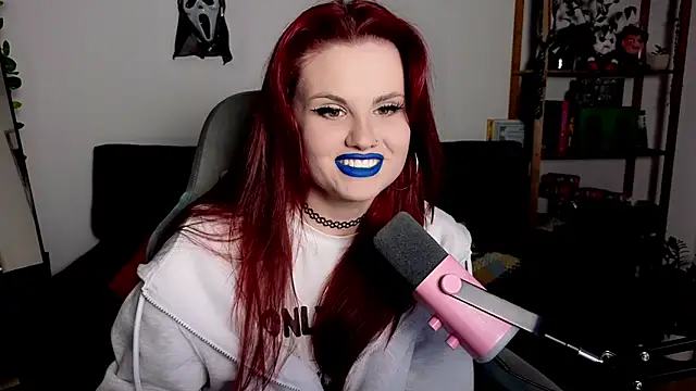 Della Ideal online show from 1, 12, 2025