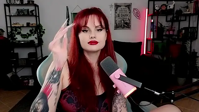 Della Ideal online show from 8, 6, 2026