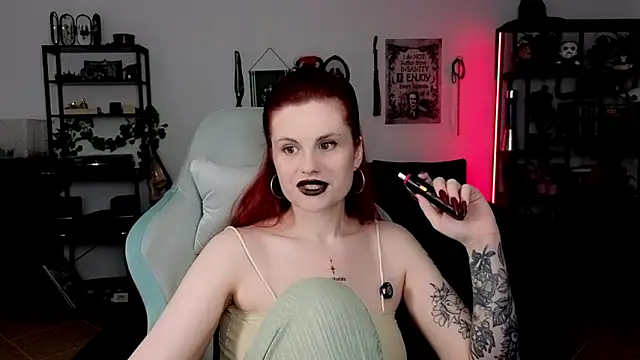 Snapshot of Della_Ideal chatting on 28, 6, 2026 Della Ideal online show from 28, 6, 2026