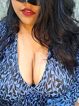 Snapshot of Mazzakiinn chatting on 10, 7, 2026 Mazzakiinn online show from 10, 7, 2026