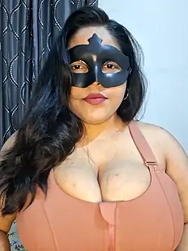 Snapshot of Mazzakiinn chatting on 8, 5, 2026 Mazzakiinn online show from 8, 5, 2026