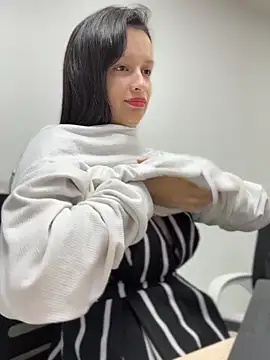 Snapshot of Soy_Sara7 chatting on 8, 5, 2026 Soy Sara7 online show from 8, 5, 2026