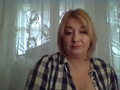 Snapshot of ArielXLoveresss chatting on 27, 2, 2025 ArielXLoveresss online show from 27, 2, 2025