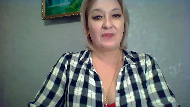 ArielXLoveresss online show from 1, 12, 2025