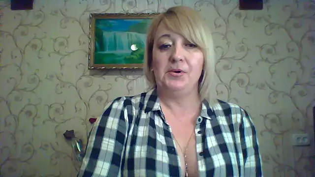 Snapshot of ArielXLoveresss chatting on 10, 3, 2025 ArielXLoveresss online show from 10, 3, 2025