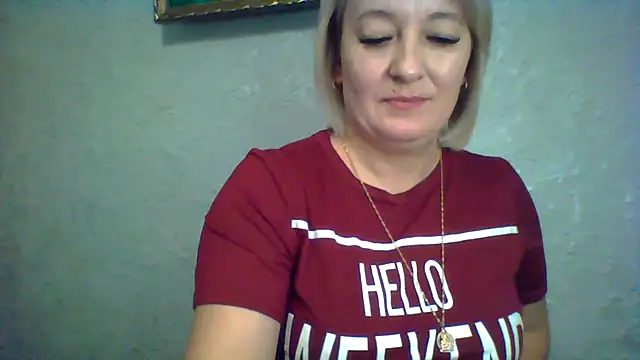 Snapshot of ArielXLoveresss chatting on 18, 10, 2025 ArielXLoveresss online show from 18, 10, 2025