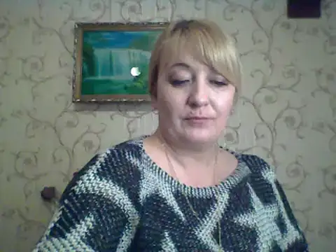 Snapshot of ArielXLoveresss chatting on 8, 3, 2025 ArielXLoveresss online show from 8, 3, 2025