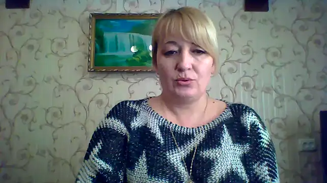 Snapshot of ArielXLoveresss chatting on 8, 3, 2025 ArielXLoveresss online show from 8, 3, 2025