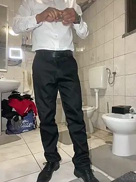 rogerdik76 online show from 15, 4, 2026