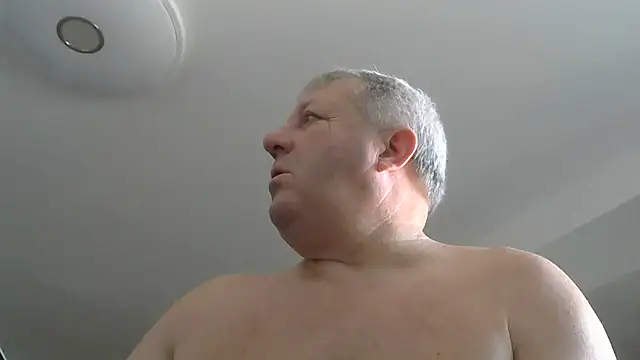 Snapshot of jerkoutdoor70 chatting on 11, 6, 2026 jerkoutdoor70 online show from 11, 6, 2026