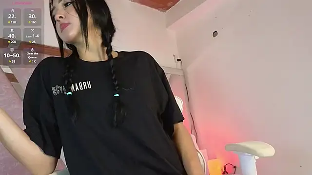 GirlPiscis online show from 24, 2, 2025