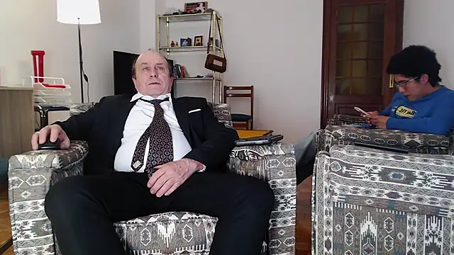 Snapshot of masterboy50 chatting on 15, 3, 2025 masterboy50 online show from 15, 3, 2025
