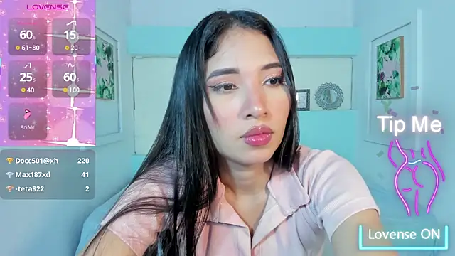 Snapshot of kylieWest7 chatting on 7, 3, 2025 kylieWest7 online show from 7, 3, 2025