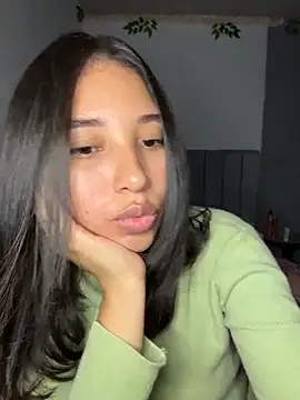 Snapshot of kylieWest7 chatting on 25, 2, 2026 kylieWest7 online show from 25, 2, 2026