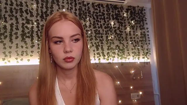 Snapshot of IvyAngel chatting on 18, 7, 2026 IvyAngel online show from 18, 7, 2026