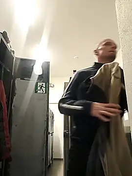 Snapshot of great_feeling chatting on 29, 10, 2025 great feeling online show from 29, 10, 2025