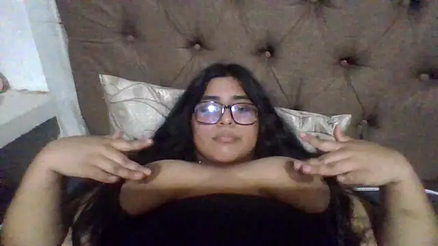 Snapshot of virginbrunette99 chatting on 16, 3, 2025 virginbrunette99 online show from 16, 3, 2025