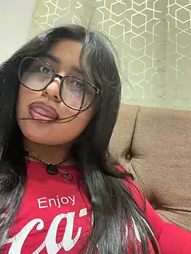 virginbrunette99 online show from 19, 6, 2026