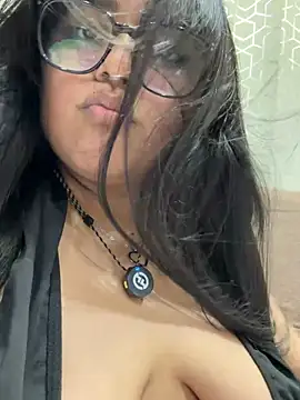 virginbrunette99 online show from 11, 7, 2026