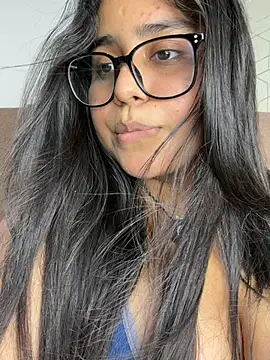 virginbrunette99 online show from 22, 5, 2026