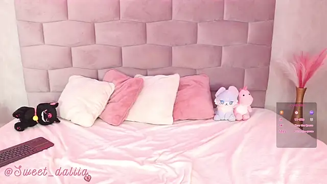 DaliaCruz online show from 3, 11, 2025