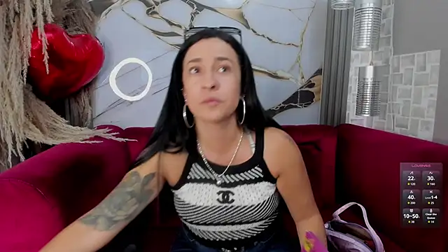 Bella williamss  online show from 5, 5, 2026