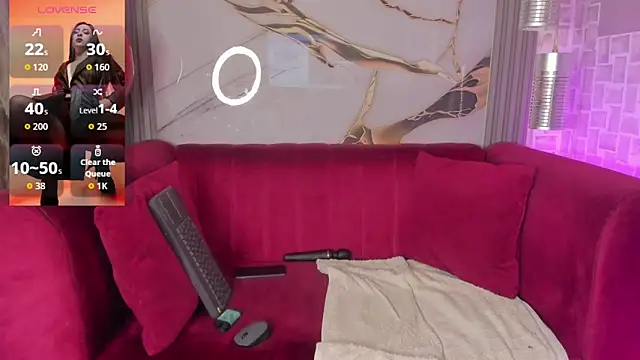 Bella williamss  online show from 2, 12, 2025