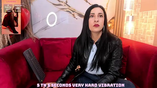 Bella williamss  online show from 20, 12, 2025