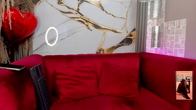 Bella williamss  online show from 7, 5, 2026