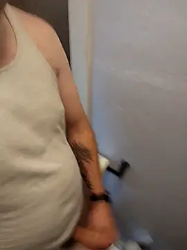 Snapshot of Bigjohn81401 chatting on 14, 3, 2026 Bigjohn81401 online show from 14, 3, 2026