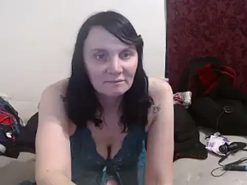 Hotmodel1984 online show from 14, 1, 2025