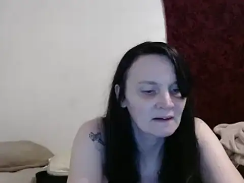 Hotmodel1984 online show from 13, 3, 2025