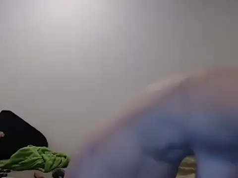 Hotmodel1984 online show from 9, 3, 2026