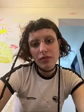 Snapshot of KititA12 chatting on 23, 11, 2025 KititA12 online show from 23, 11, 2025