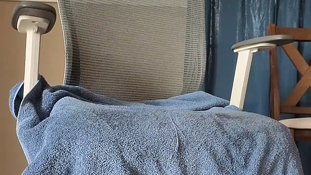 KiPumpdoggo online show from 17, 6, 2026