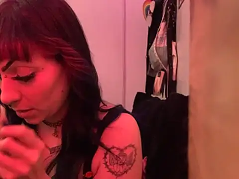 ChrryFoxx online show from 24, 2, 2026