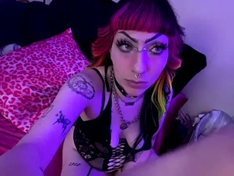 ChrryFoxx online show from 4, 11, 2025