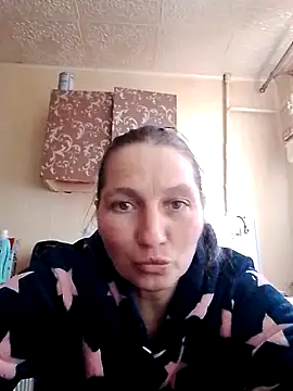 BeautyEvelyn online show from 6, 3, 2025