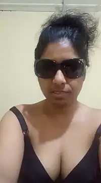 Snapshot of Maya_shery chatting on 1, 3, 2025 Maya shery online show from 1, 3, 2025