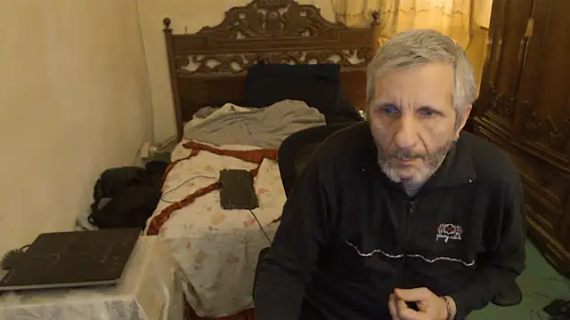 maxdaddy690 online show from 22, 12, 2025