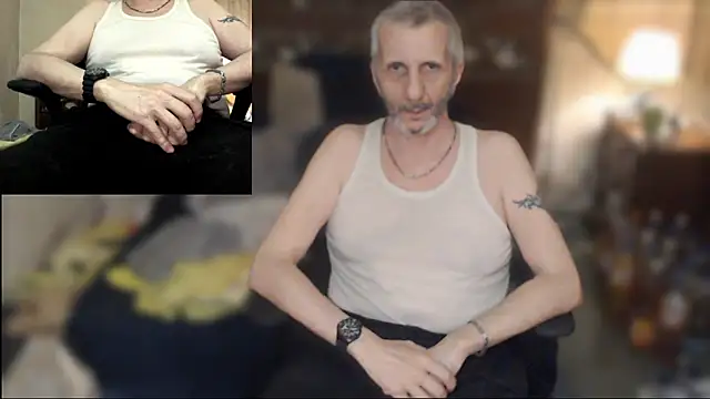 Snapshot of maxdaddy690 chatting on 16, 5, 2026 maxdaddy690 online show from 16, 5, 2026