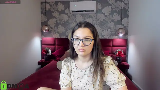 Snapshot of ZarifaRoot chatting on 27, 2, 2025 ZarifaRoot online show from 27, 2, 2025