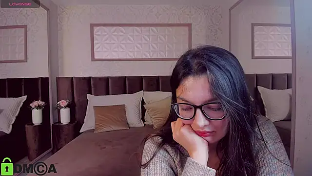 Snapshot of ZarifaRoot chatting on 16, 3, 2025 ZarifaRoot online show from 16, 3, 2025