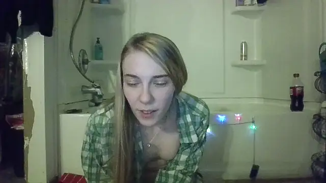 Snapshot of qtkayyzzxoxo chatting on 1, 3, 2025 qtkayyzzxoxo online show from 1, 3, 2025